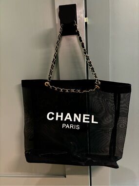 CHANEL PARIS Black Mesh Double Sided Tote Bag Chain Handle Travel Resort Beach